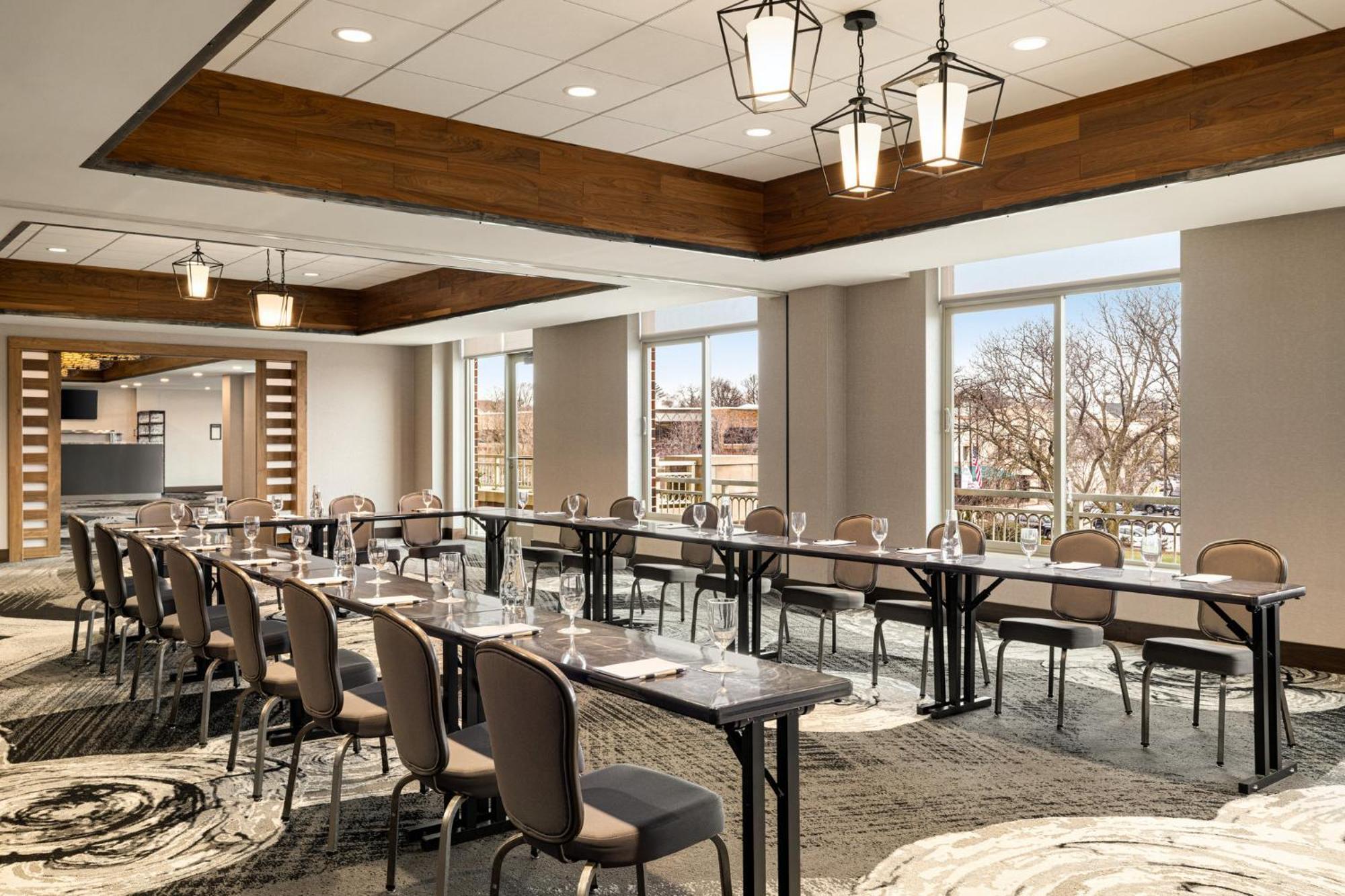Hotel Indigo Naperville Riverwalk By Ihg Exteriér fotografie